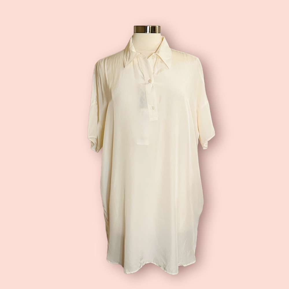NWT Uniqlo Shiny Rayon Short Sleeve Polo Tunic Size Small
